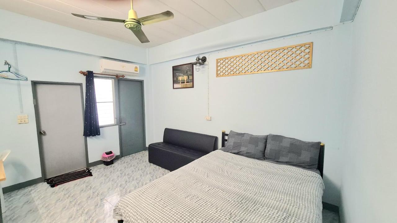 Panmanee Apartment Bangkok Bagian luar foto