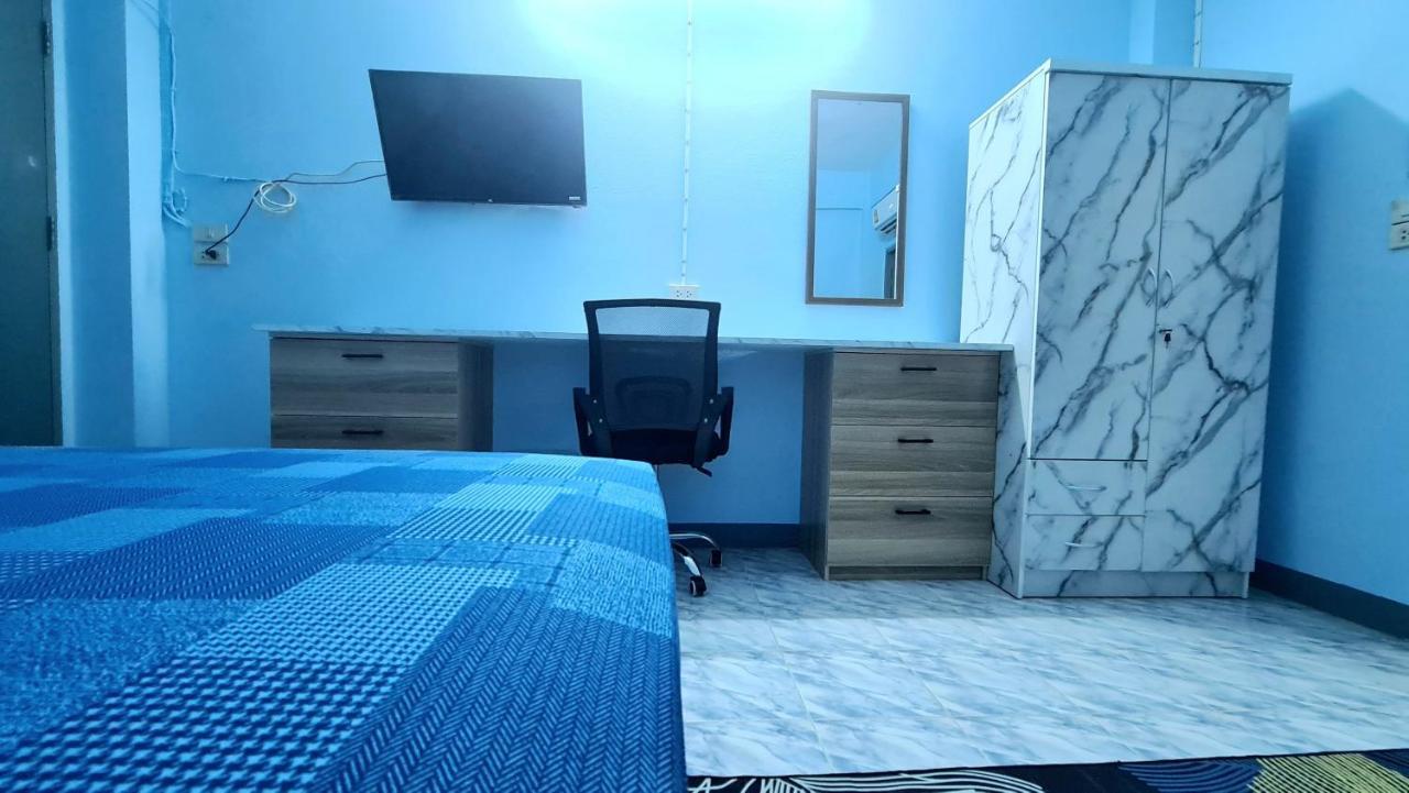 Panmanee Apartment Bangkok Bagian luar foto