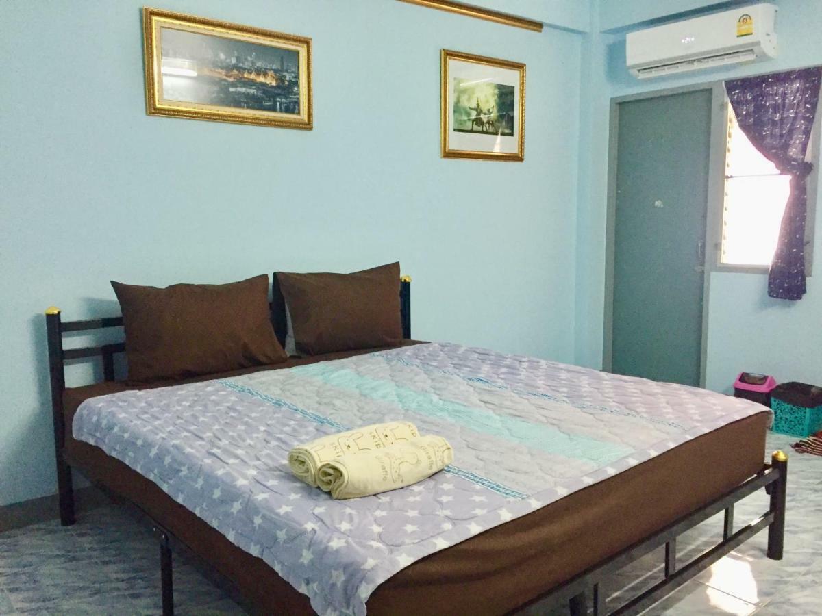 Panmanee Apartment Bangkok Bagian luar foto