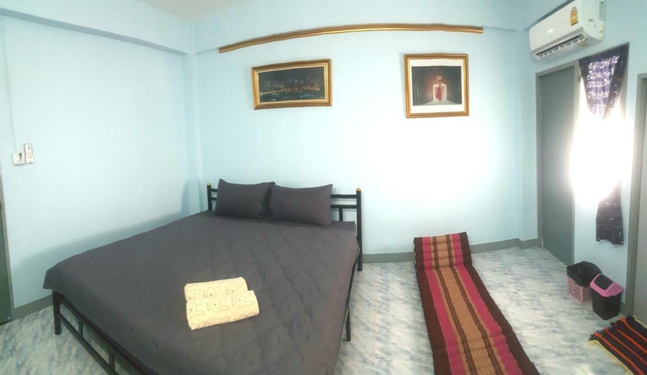 Panmanee Apartment Bangkok Bagian luar foto