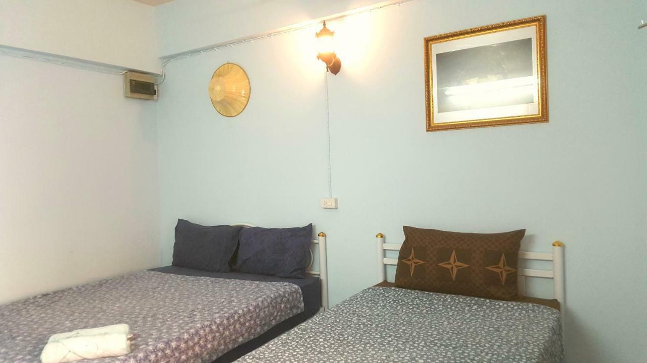Panmanee Apartment Bangkok Bagian luar foto